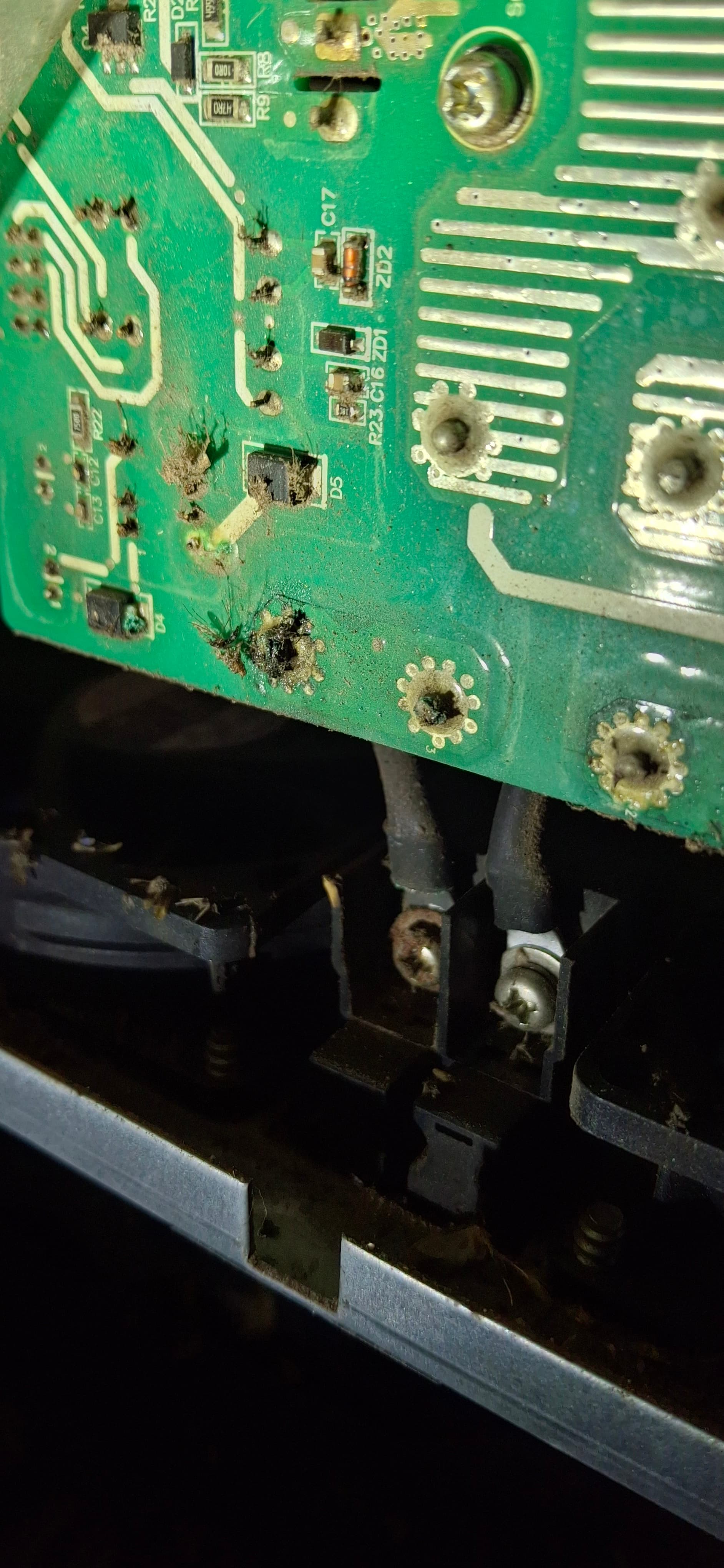 Checking system components during a fault-finding callout, Chilled As Air Conditioning