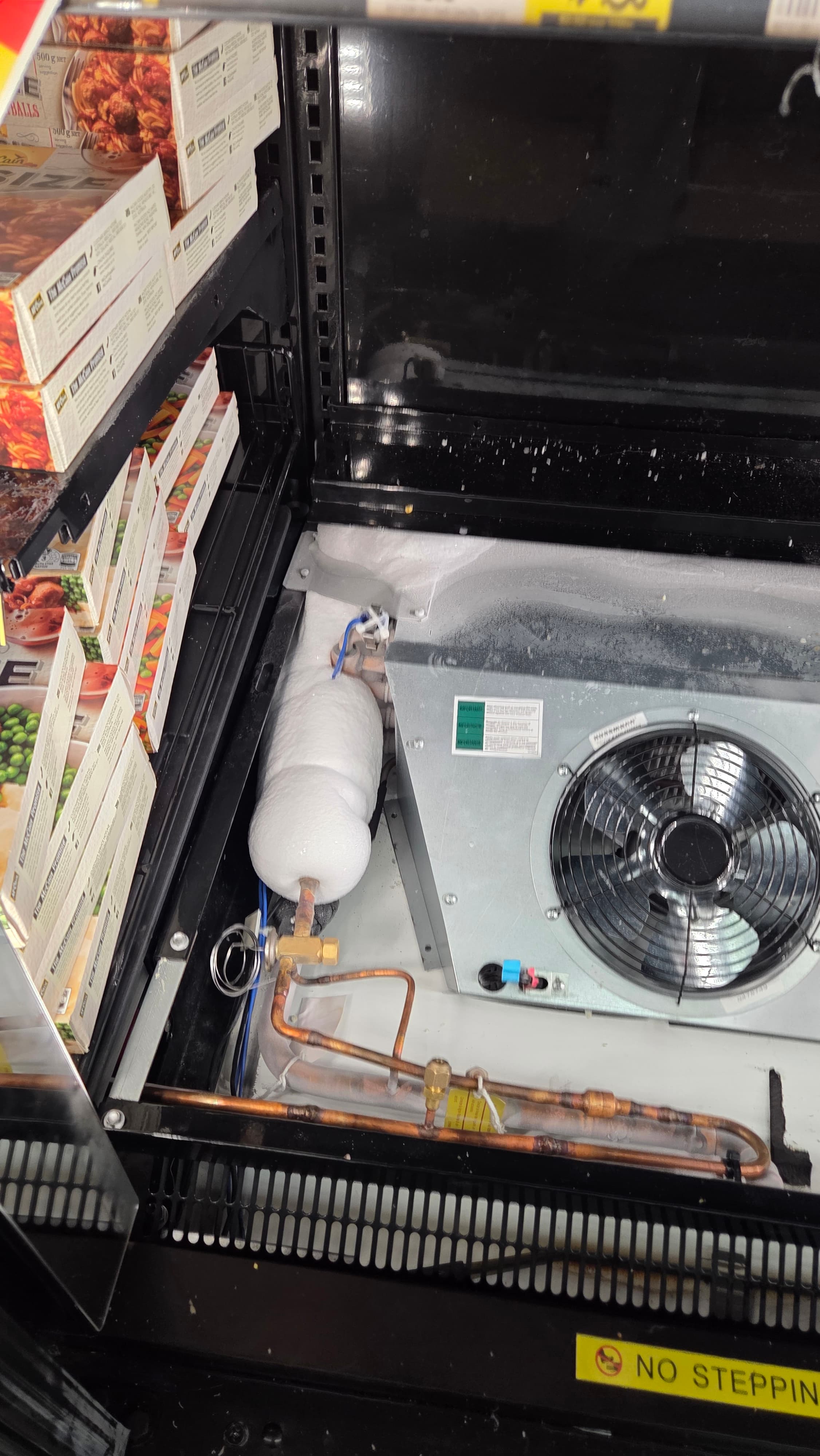 Diagnosing an air conditioning fault on site, Chilled As Air Conditioning